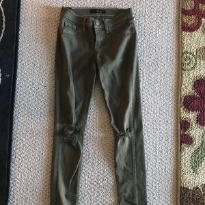 Olive green KanCan Jegging , sz 24